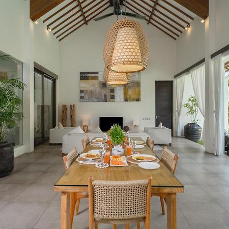 Villa Alice By Villa Finder Seminyak Exterior foto