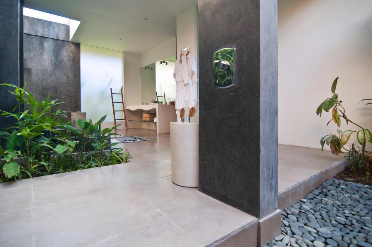 Villa Alice By Villa Finder Seminyak Exterior foto